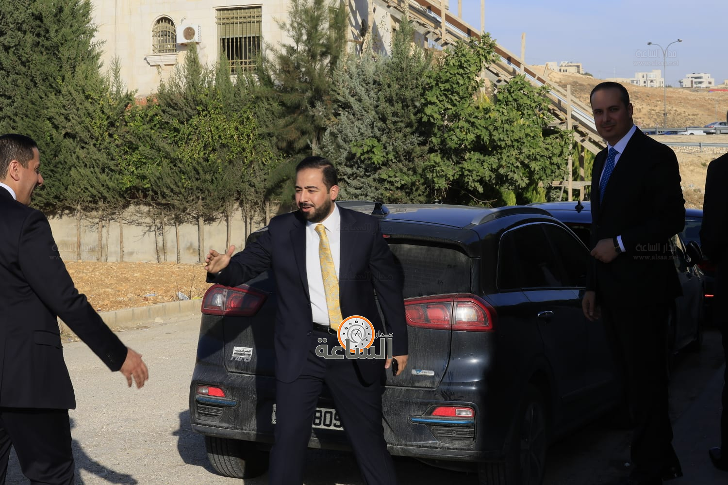 Madar Al-Saa Images 0.013371665670939725