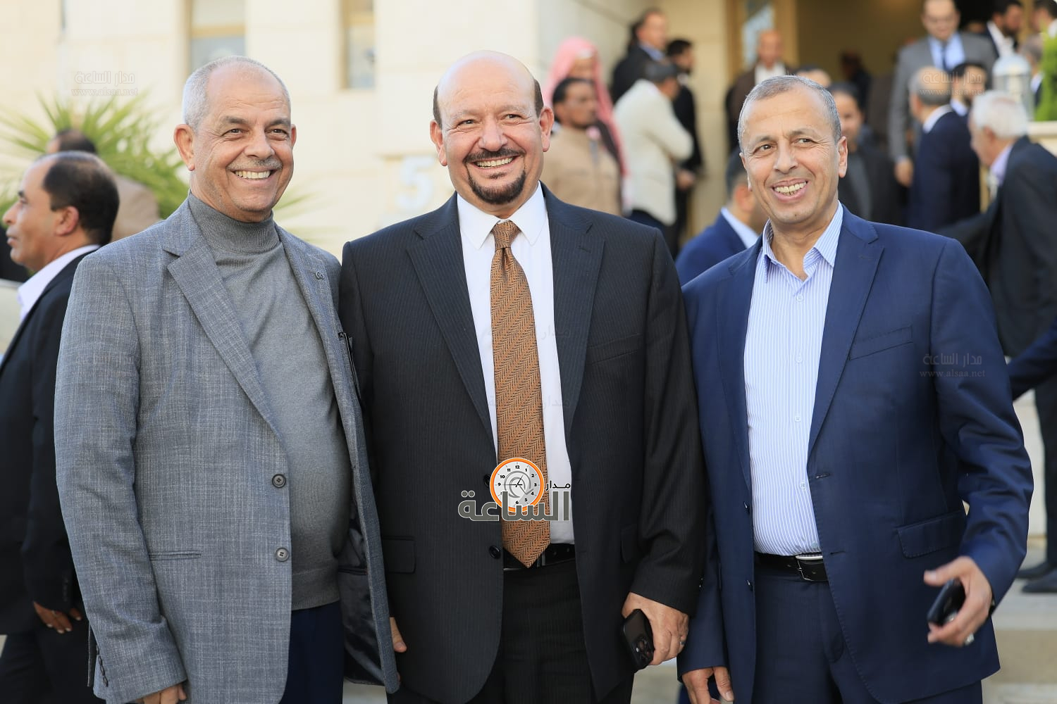 Madar Al-Saa Images 0.6755214830494277