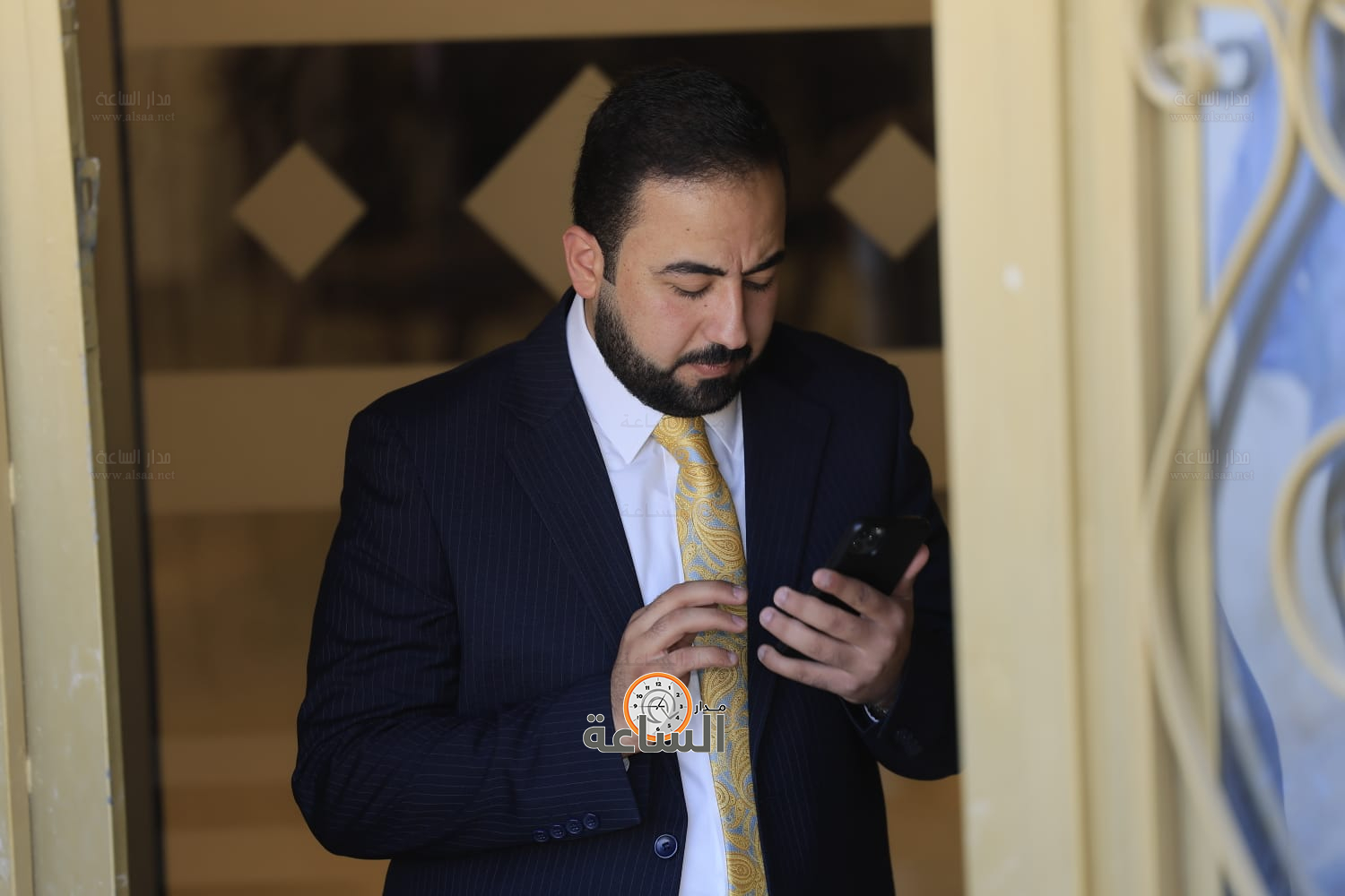 Madar Al-Saa Images 0.6113721044726343