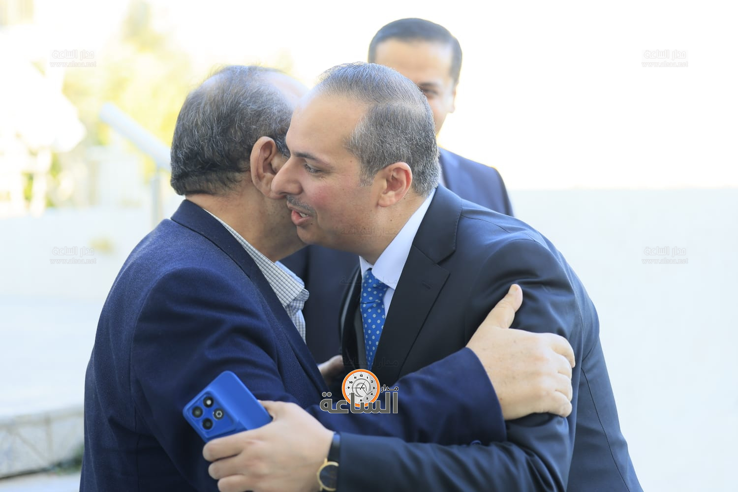 Madar Al-Saa Images 0.49778876898840585