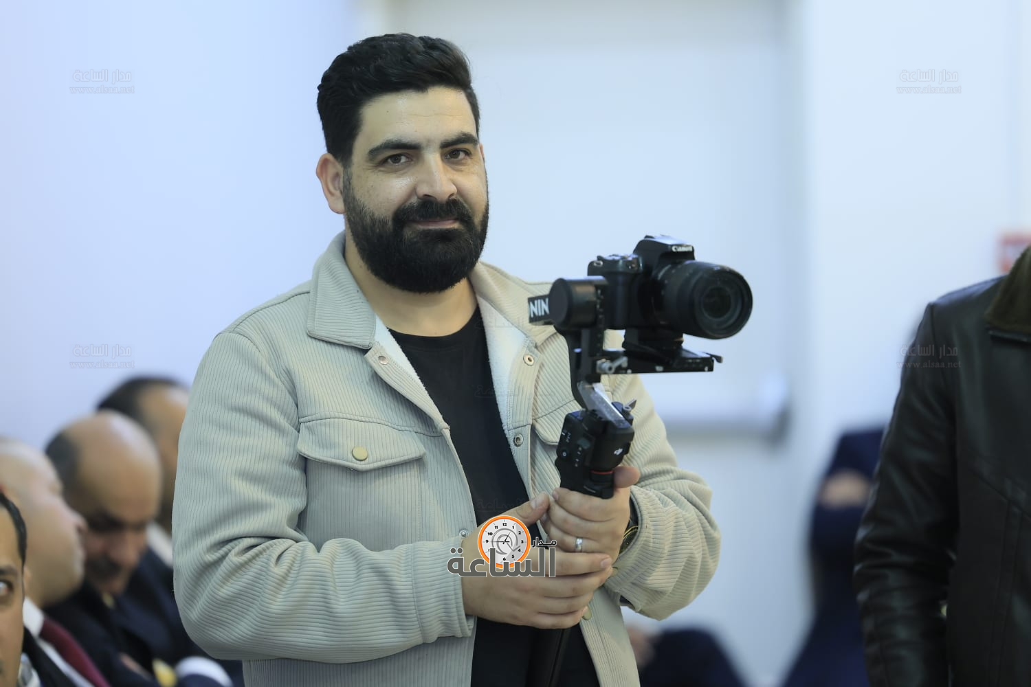 Madar Al-Saa Images 0.44888010953735313