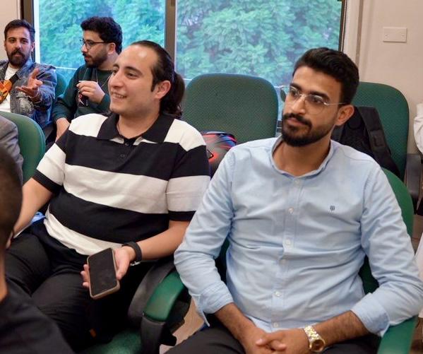 Madar Al-Saa Images 0.5596844123612128