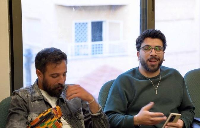 Madar Al-Saa Images 0.3778496380588582