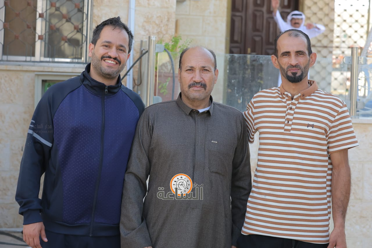 Madar Al-Saa Images 0.08495566113439046