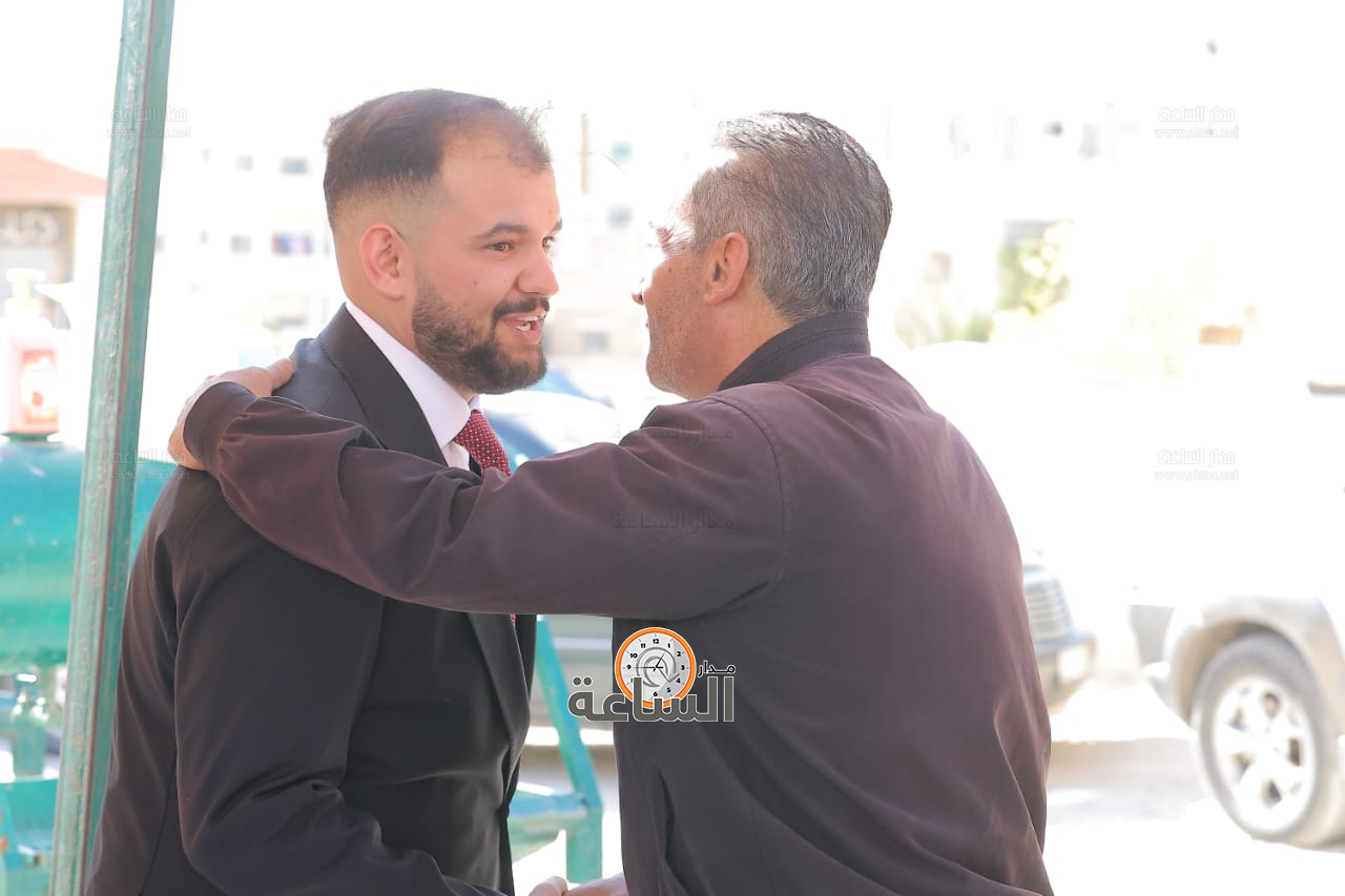 Madar Al-Saa Images 0.7317654281661736