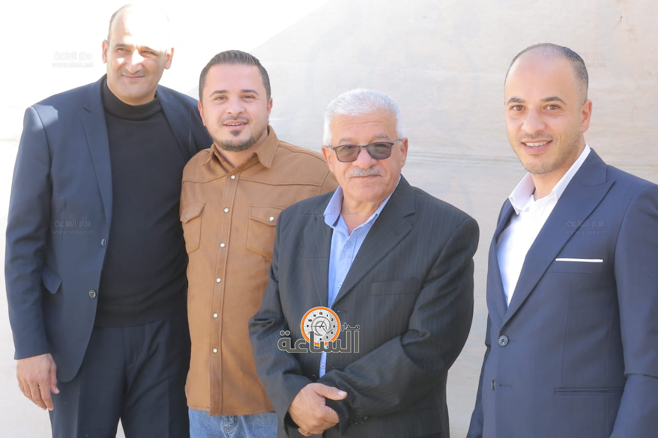 Madar Al-Saa Images 0.1959115717875275