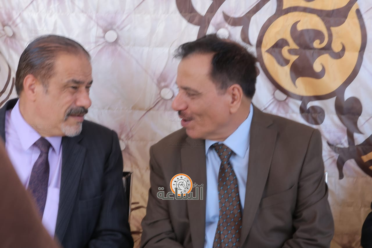 Madar Al-Saa Images 0.2561437950090919