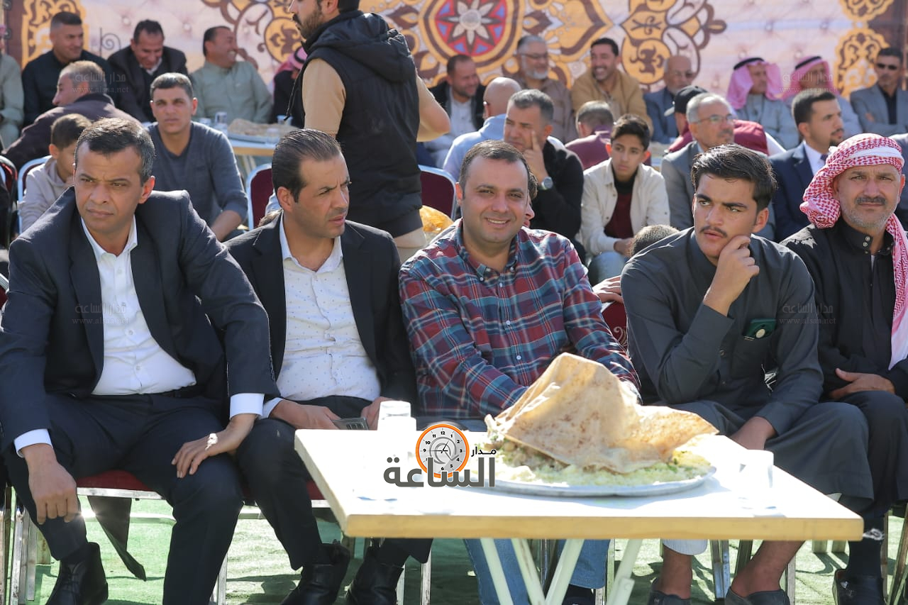 Madar Al-Saa Images 0.135316874532165