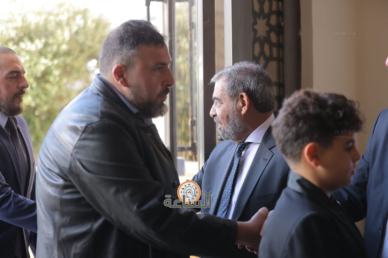 Madar Al-Saa Images 0.15385201172394358