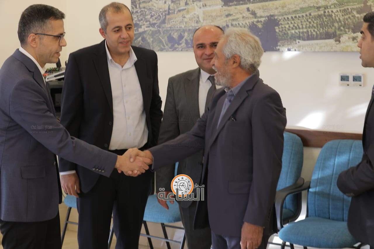 Madar Al-Saa Images 0.06655586687392157