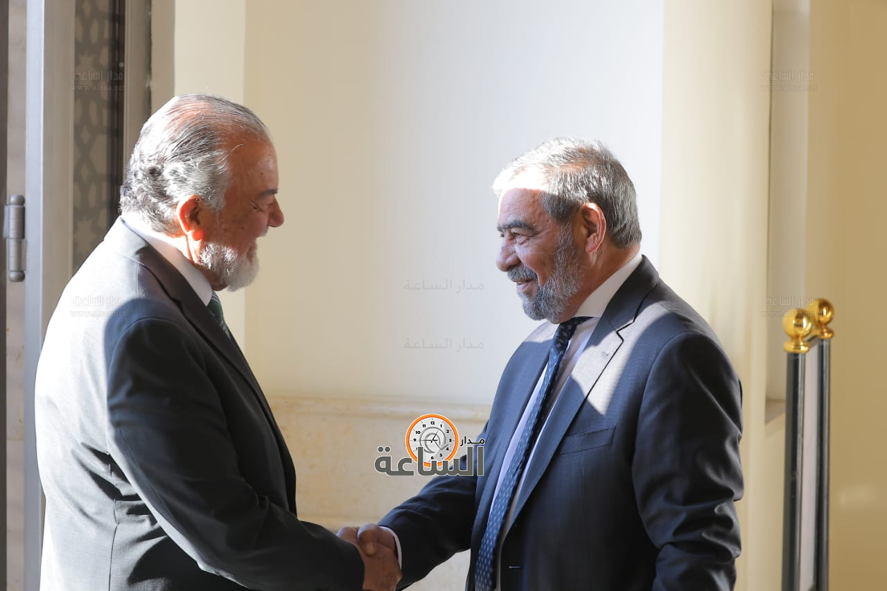 Madar Al-Saa Images 0.3167496652927272