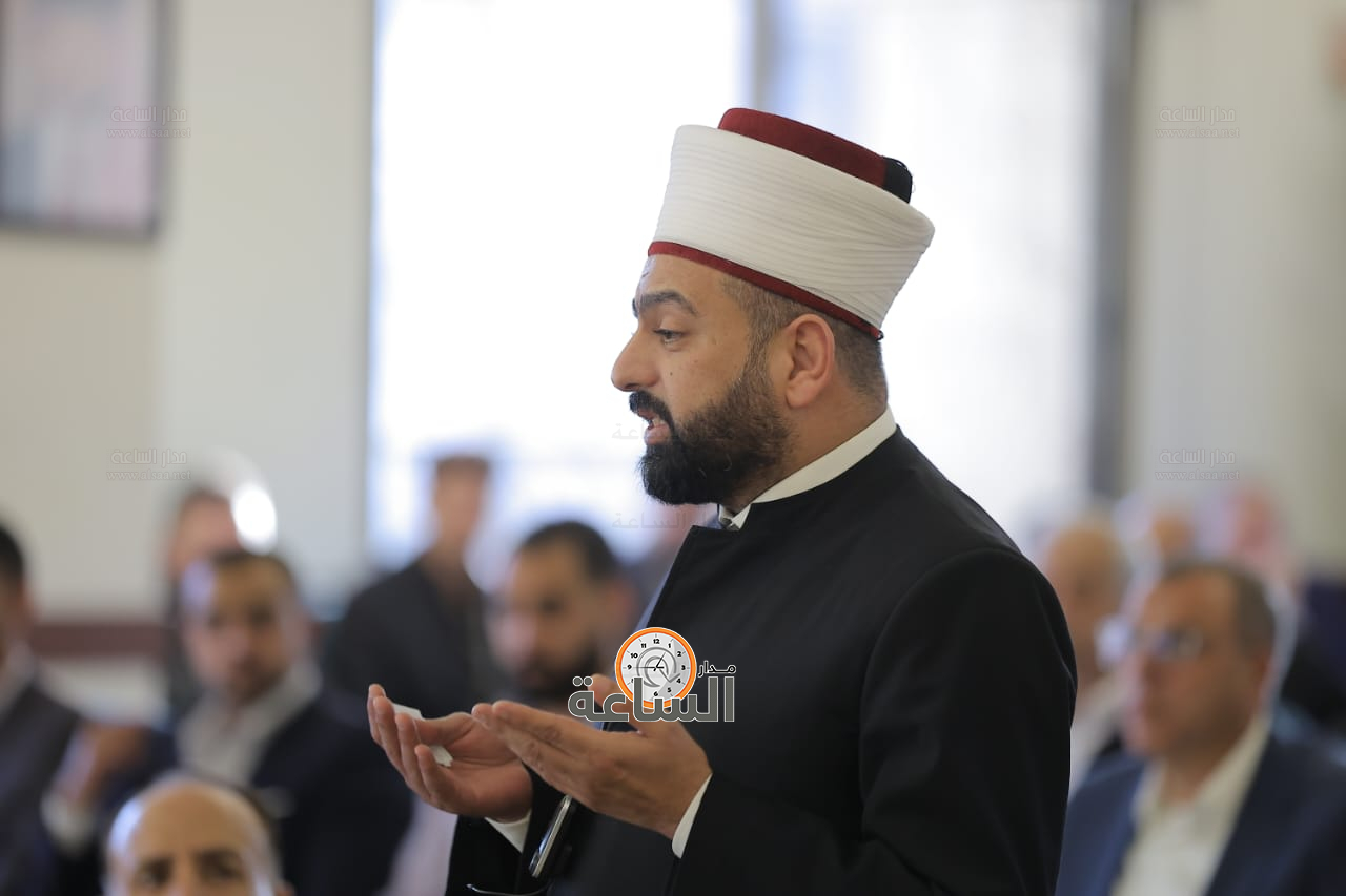 Madar Al-Saa Images 0.06580817072302547