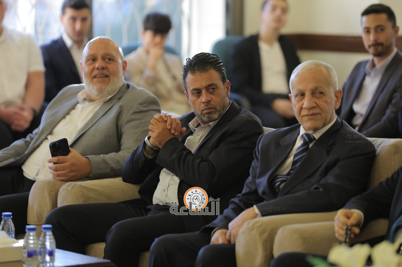 Madar Al-Saa Images 0.18559149283580711