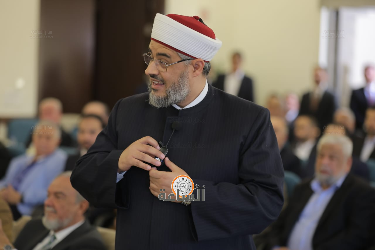 Madar Al-Saa Images 0.7585702444089009