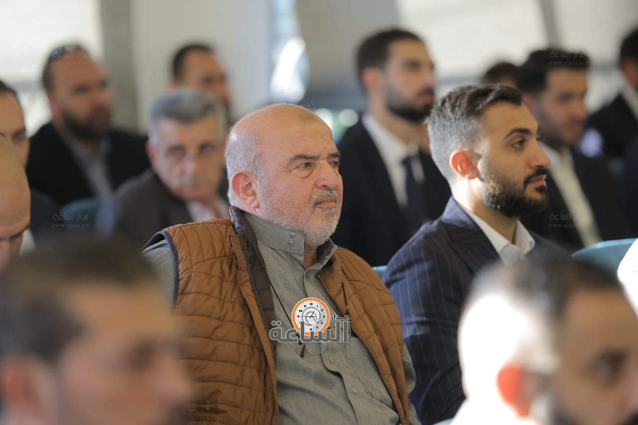 Madar Al-Saa Images 0.7468296357633911