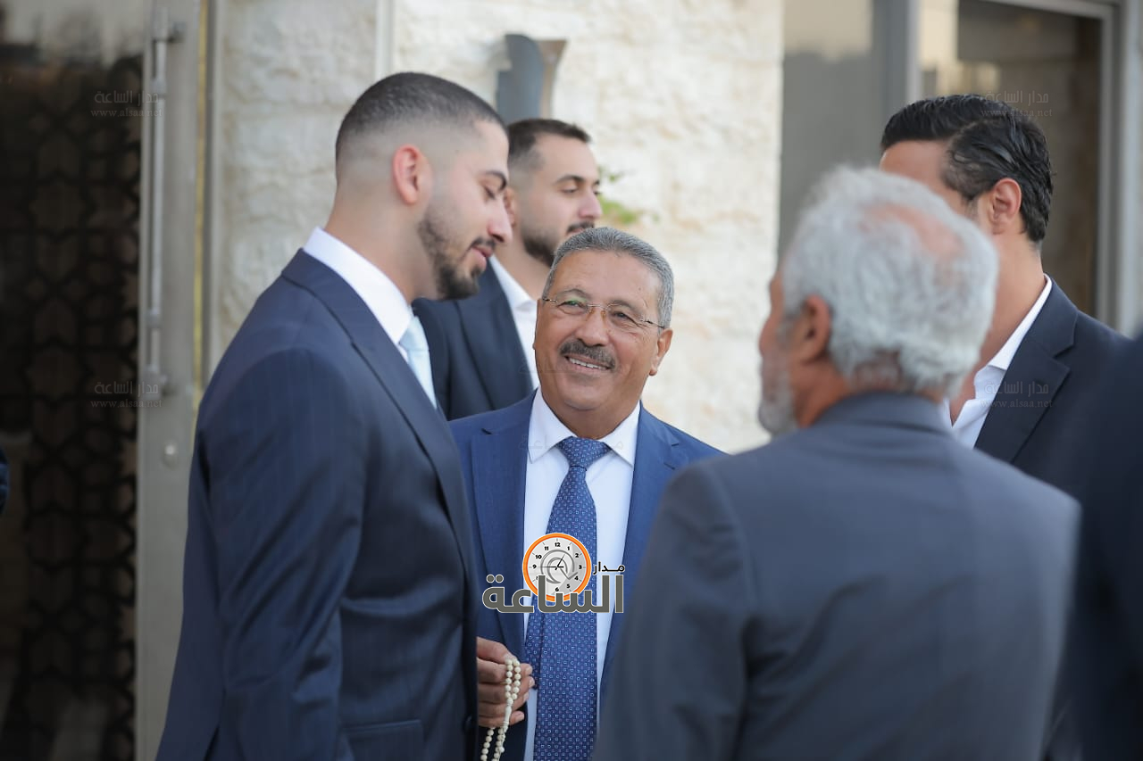 Madar Al-Saa Images 0.2440130789607312