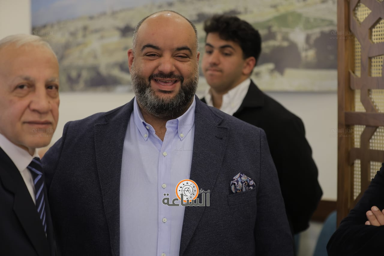 Madar Al-Saa Images 0.9571963652659307