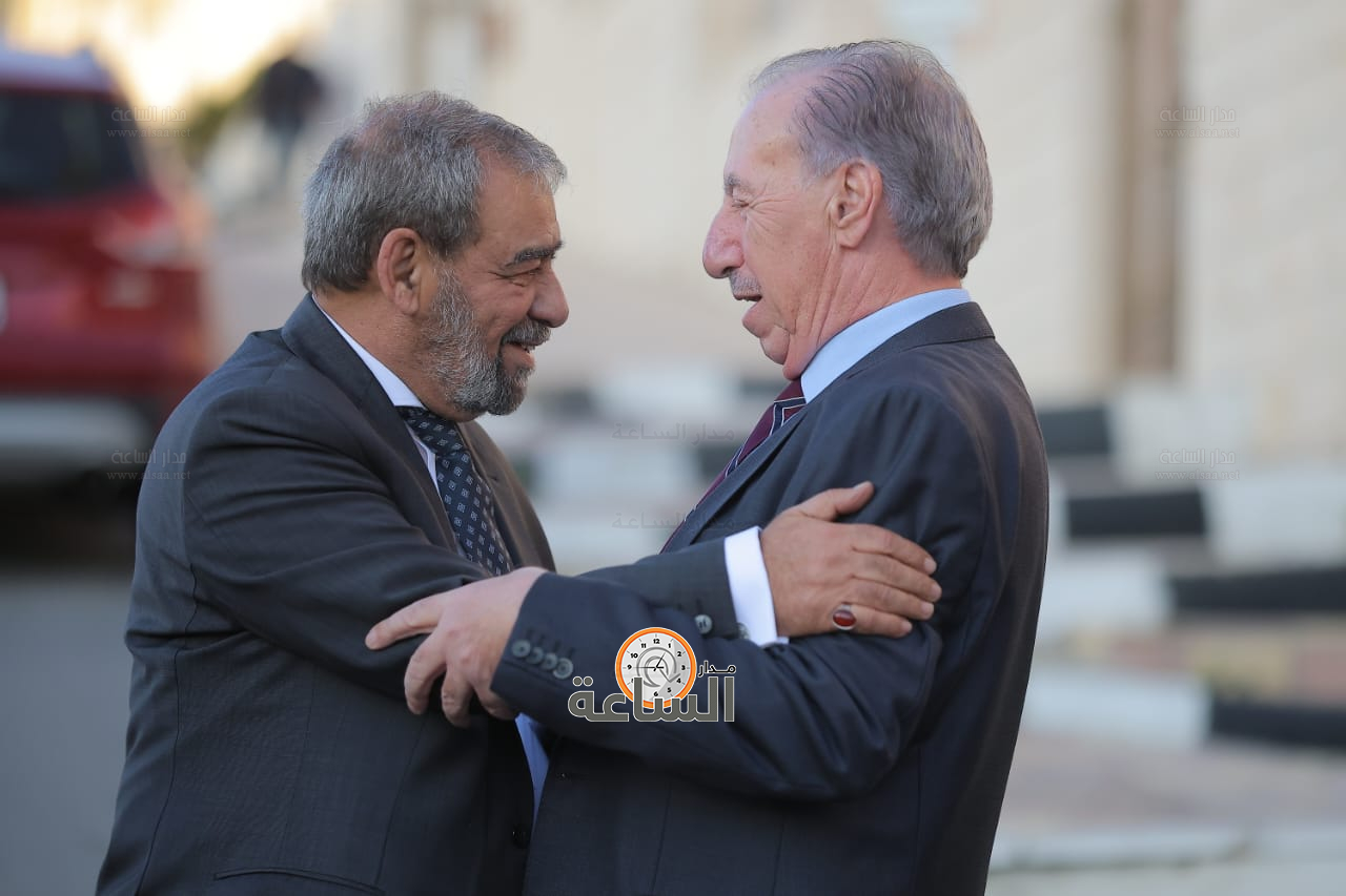 Madar Al-Saa Images 0.029083334756435764