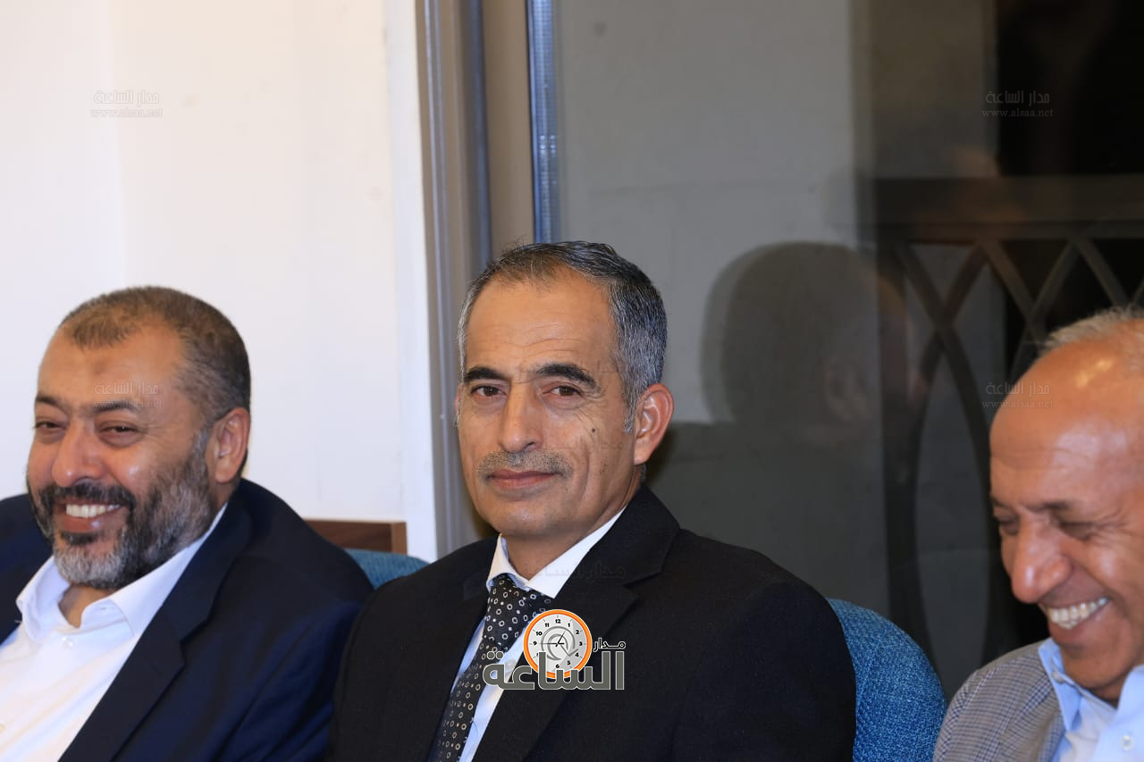 Madar Al-Saa Images 0.6980288031305542