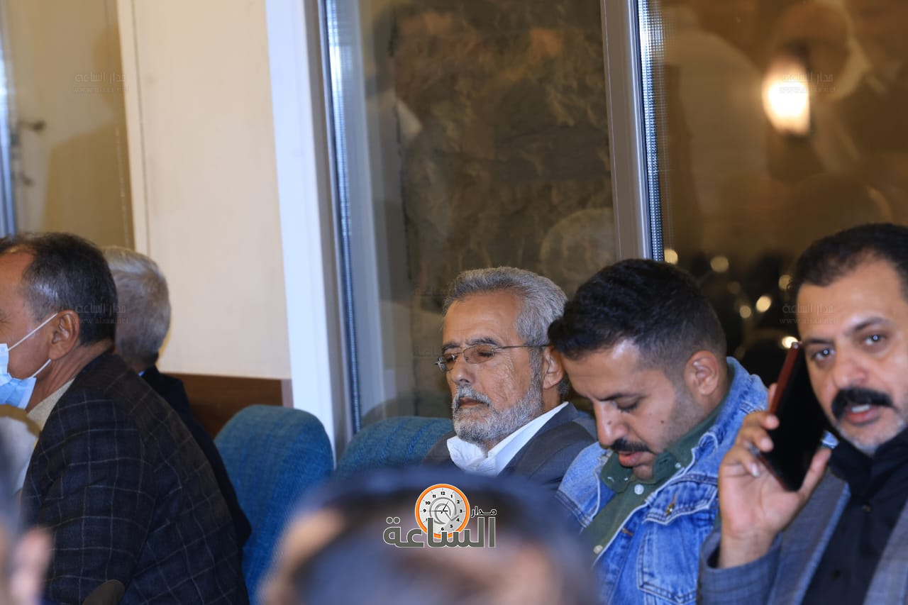 Madar Al-Saa Images 0.13335219925464026