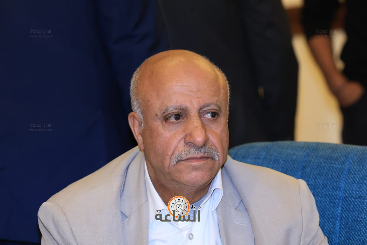 Madar Al-Saa Images 0.687808327606456