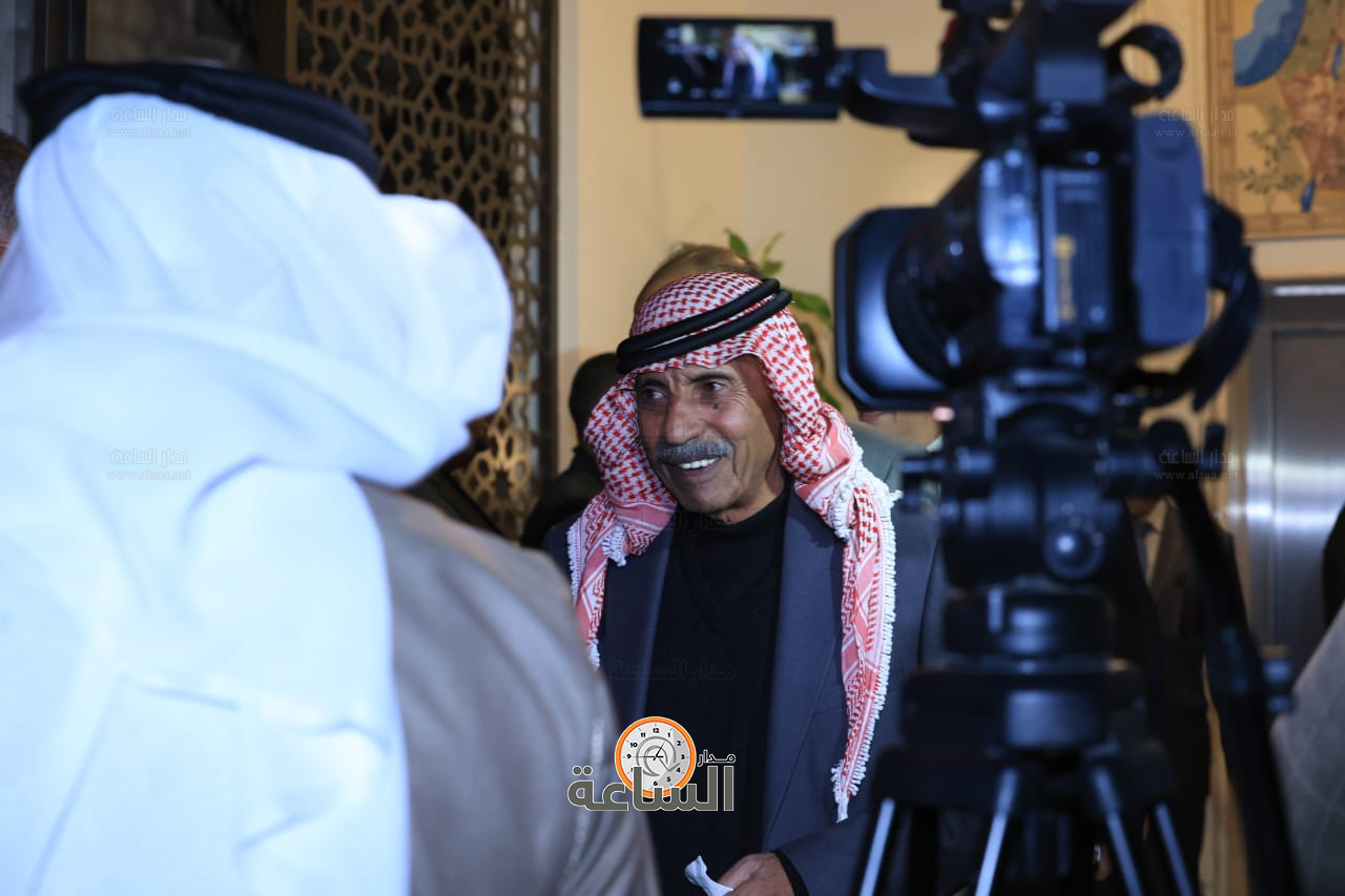 Madar Al-Saa Images 0.5071325552862452