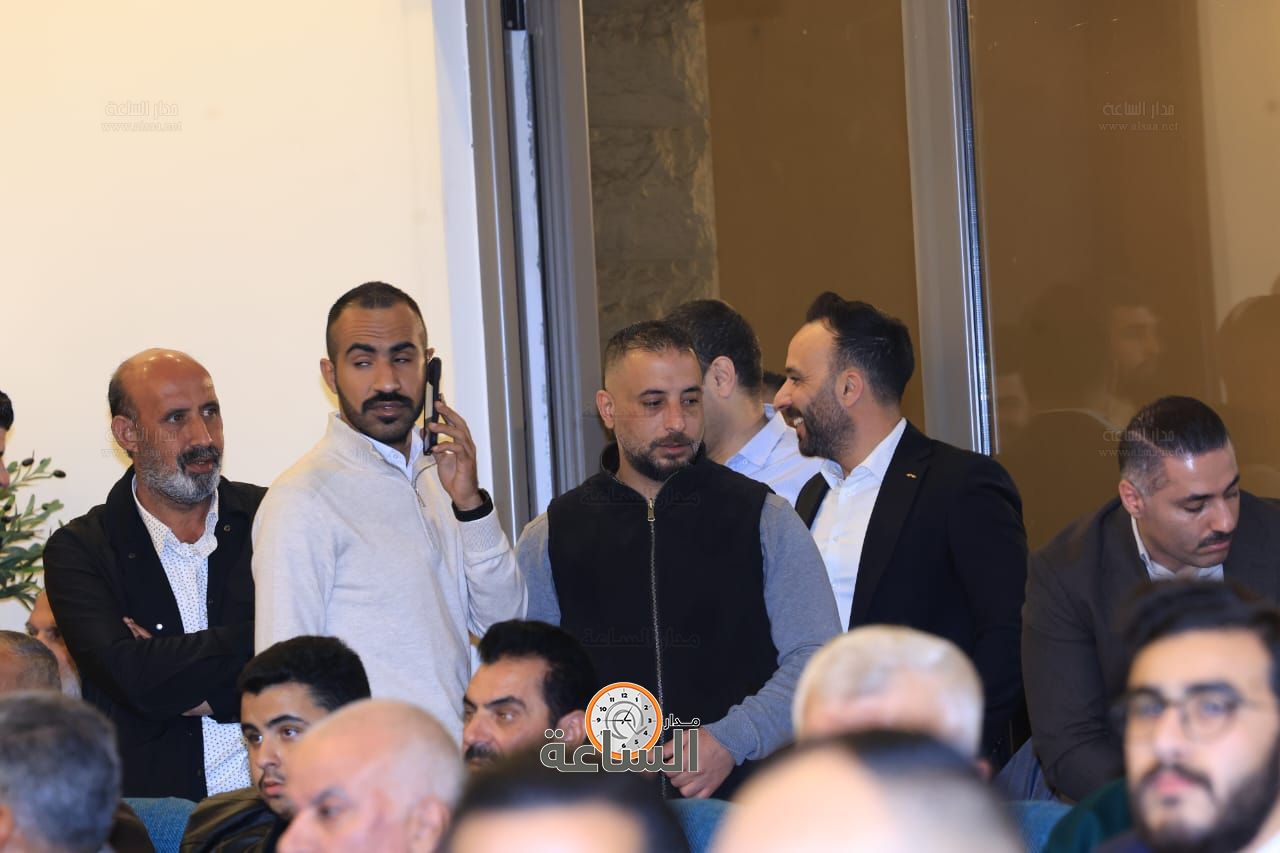 Madar Al-Saa Images 0.9582643837468229