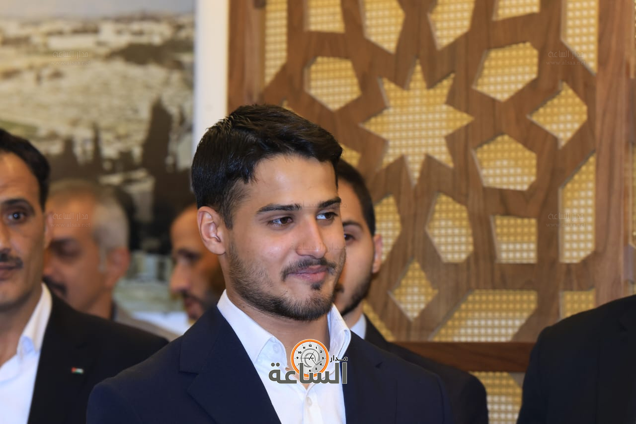 Madar Al-Saa Images 0.31381237196656353