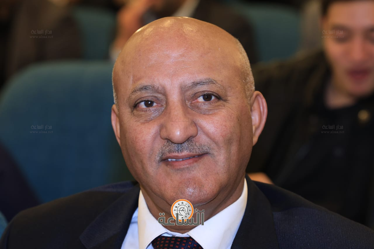 Madar Al-Saa Images 0.847674056758944