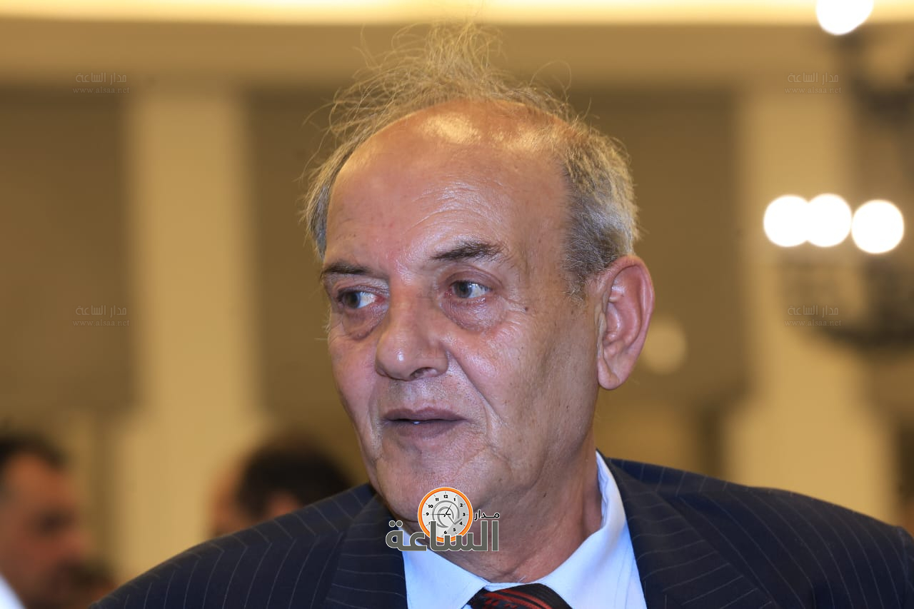 Madar Al-Saa Images 0.881320891924739