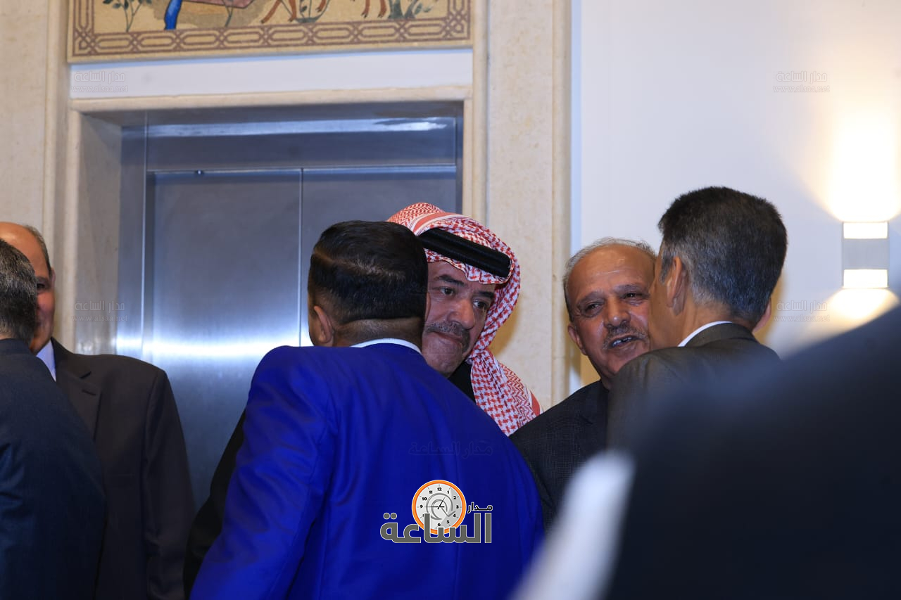 Madar Al-Saa Images 0.38803126582640945