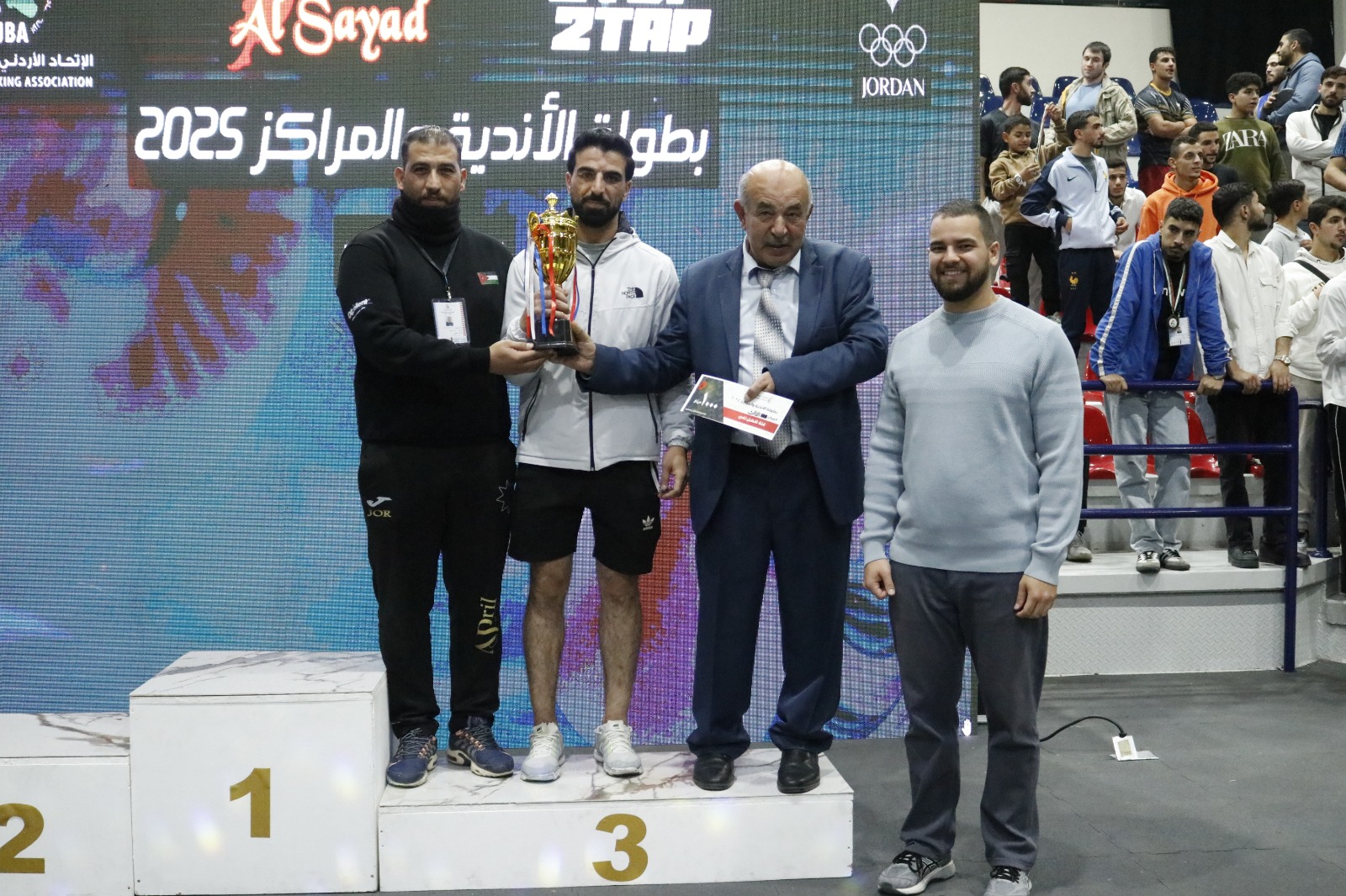 Madar Al-Saa Images 0.49290519388462517