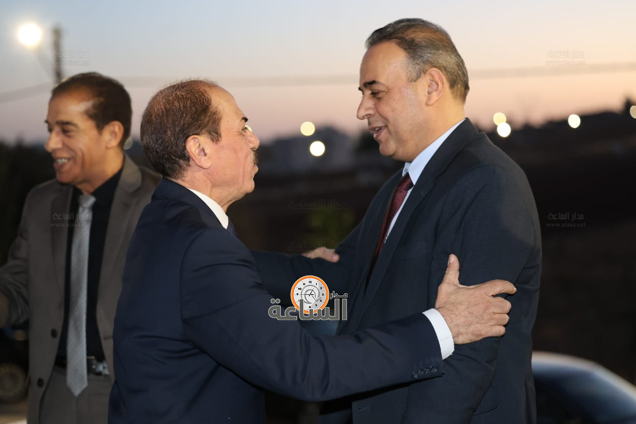 Madar Al-Saa Images 0.5617688167182123