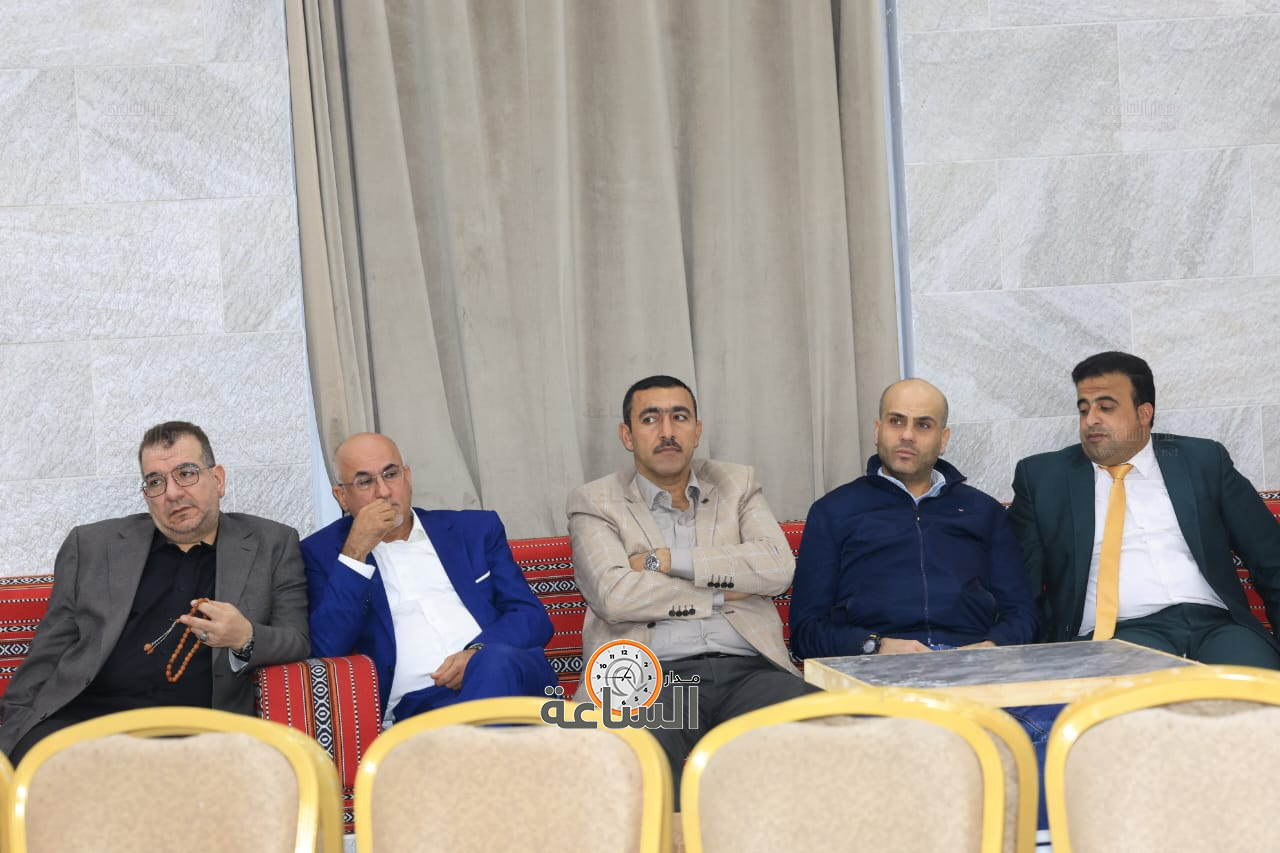 Madar Al-Saa Images 0.15084403428347082