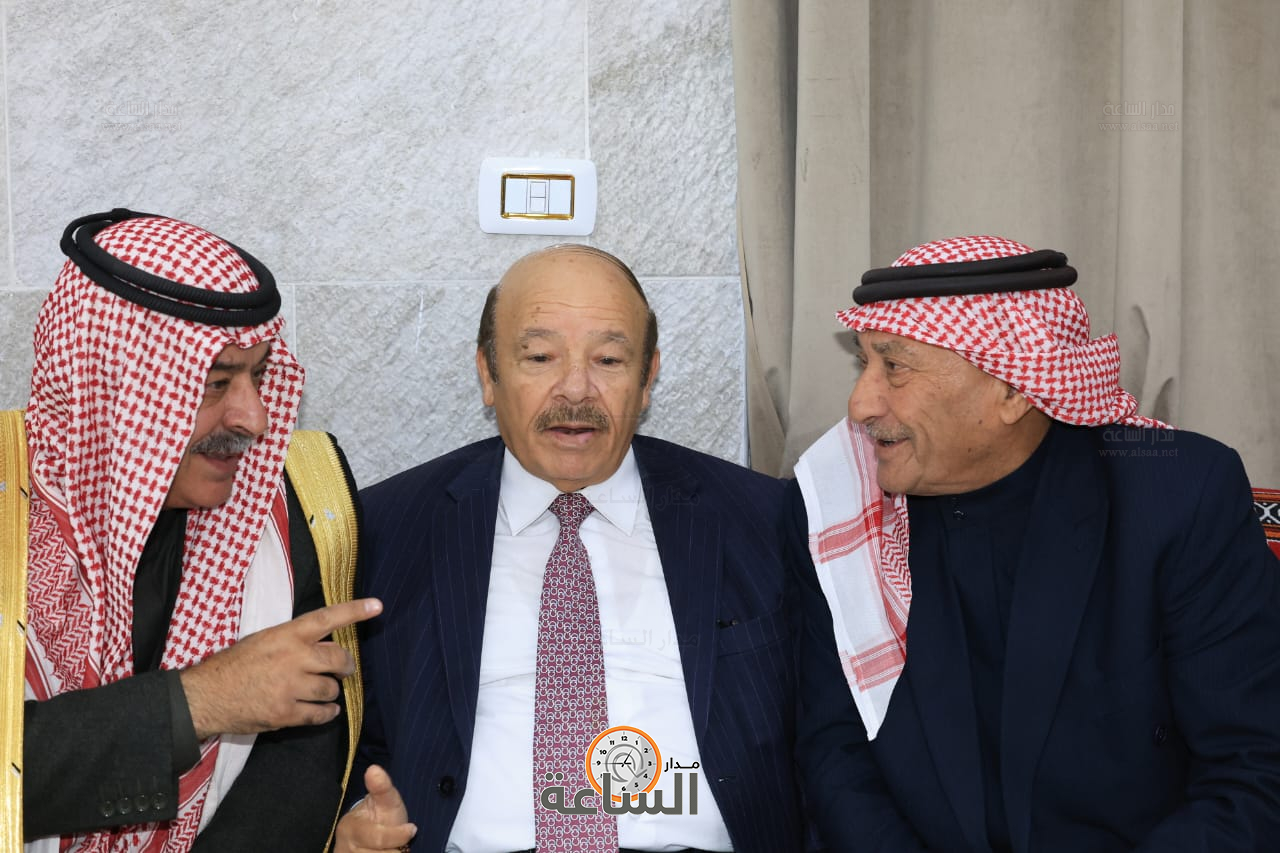 Madar Al-Saa Images 0.3573052274098645