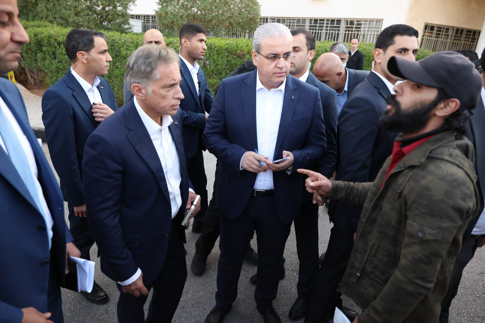 Madar Al-Saa Images 0.9174963977571293