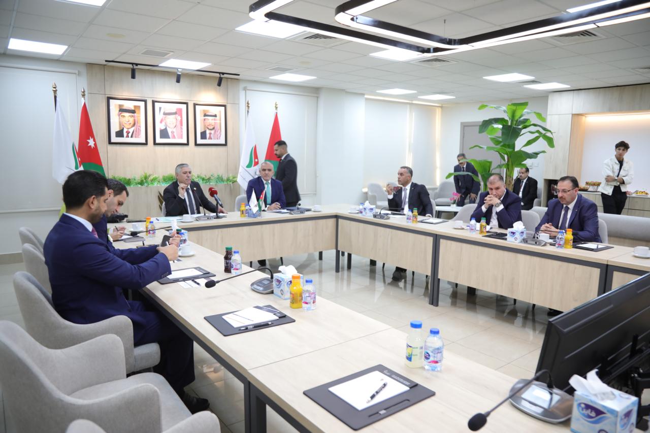 Madar Al-Saa Images 0.05249439074611628