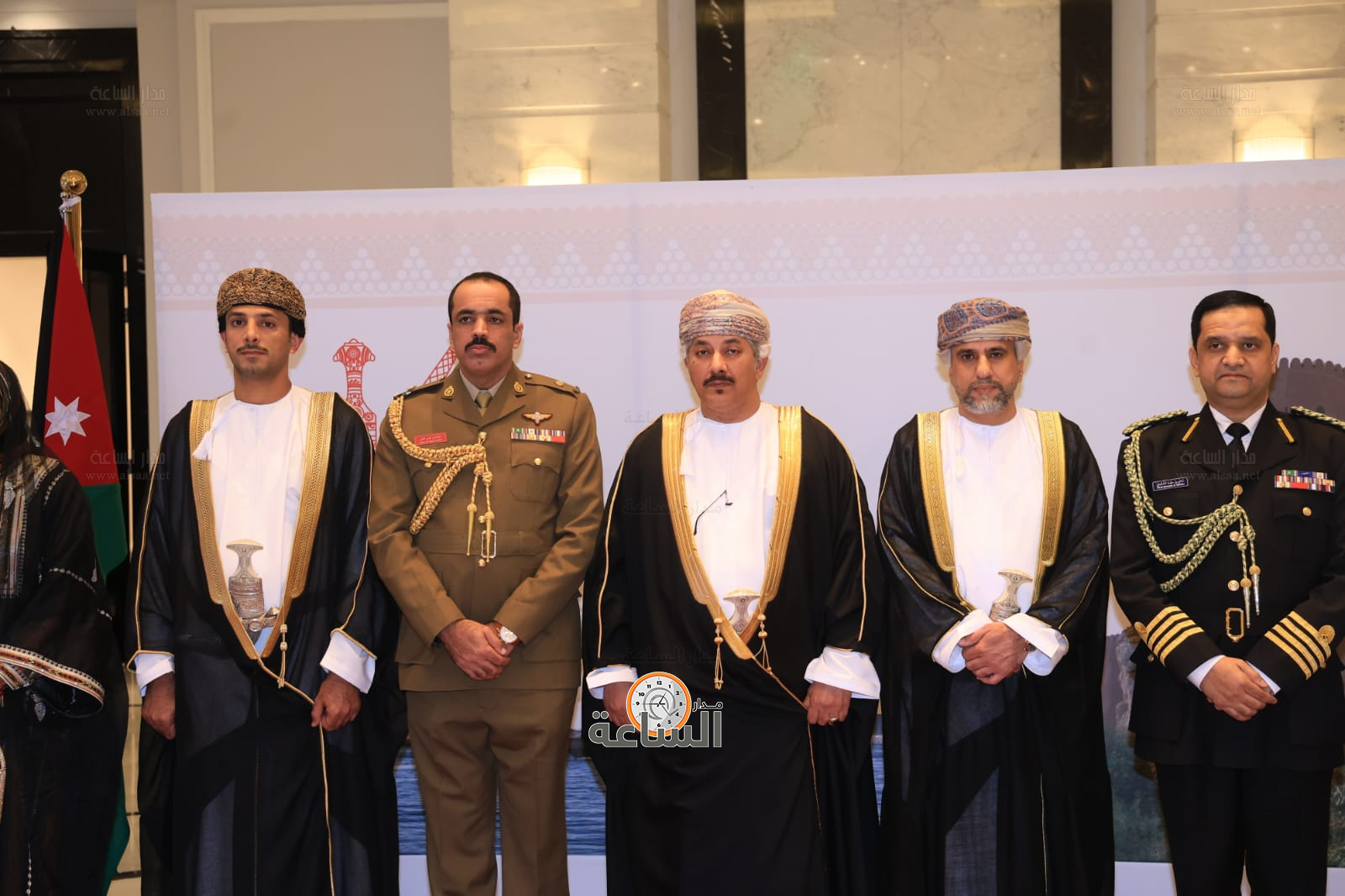 Madar Al-Saa Images 0.8373547629877531