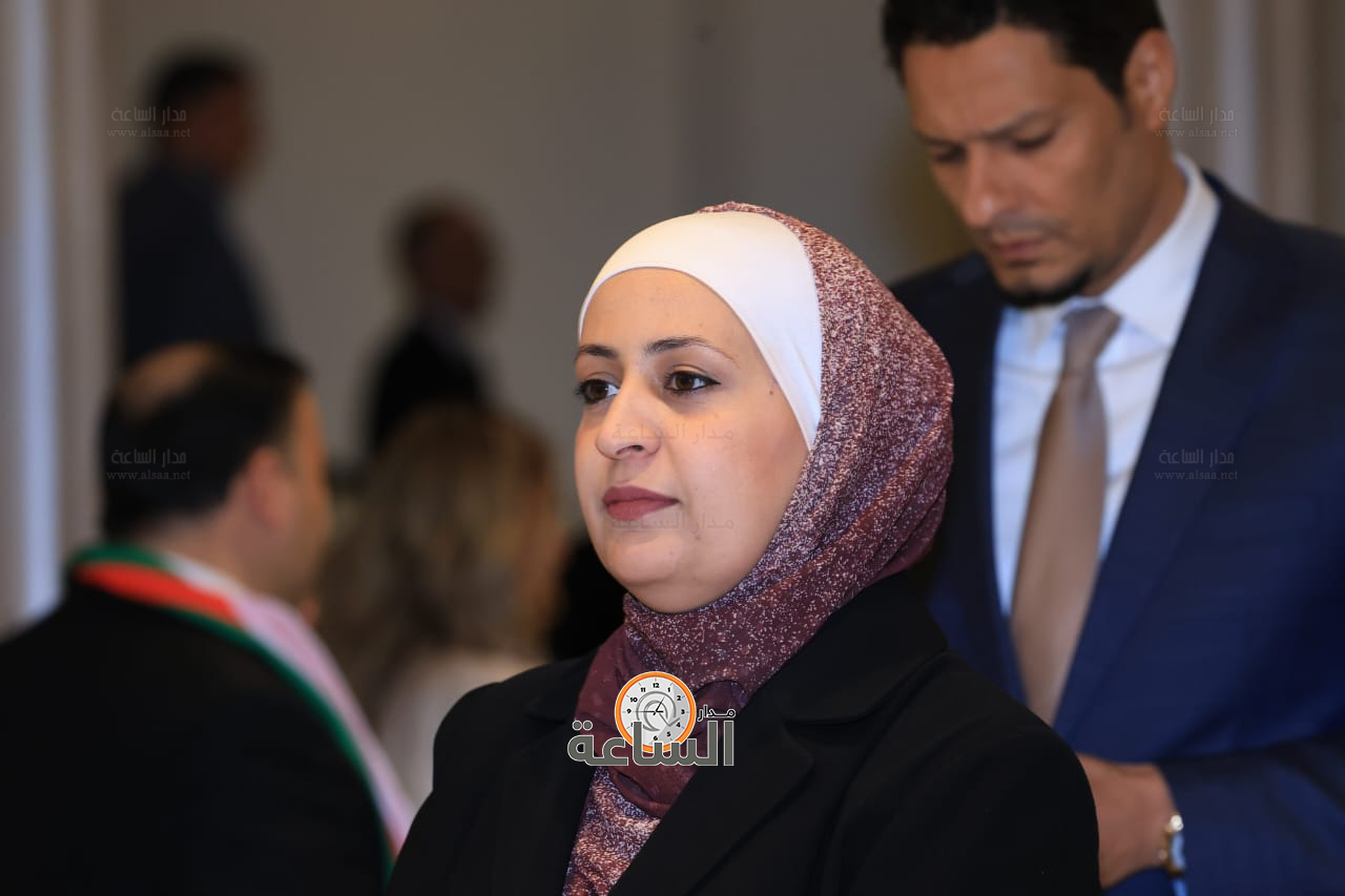 Madar Al-Saa Images 0.19054123201484285