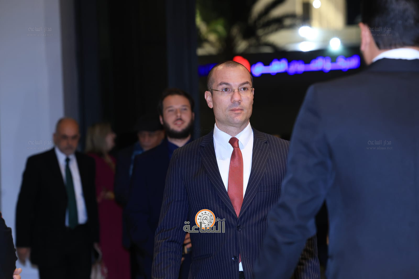 Madar Al-Saa Images 0.824808841955008