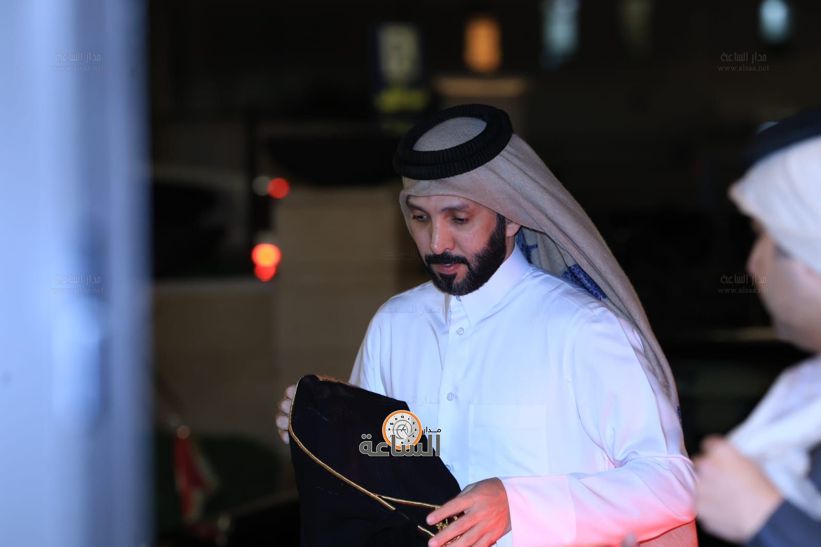 Madar Al-Saa Images 0.8995403078494265