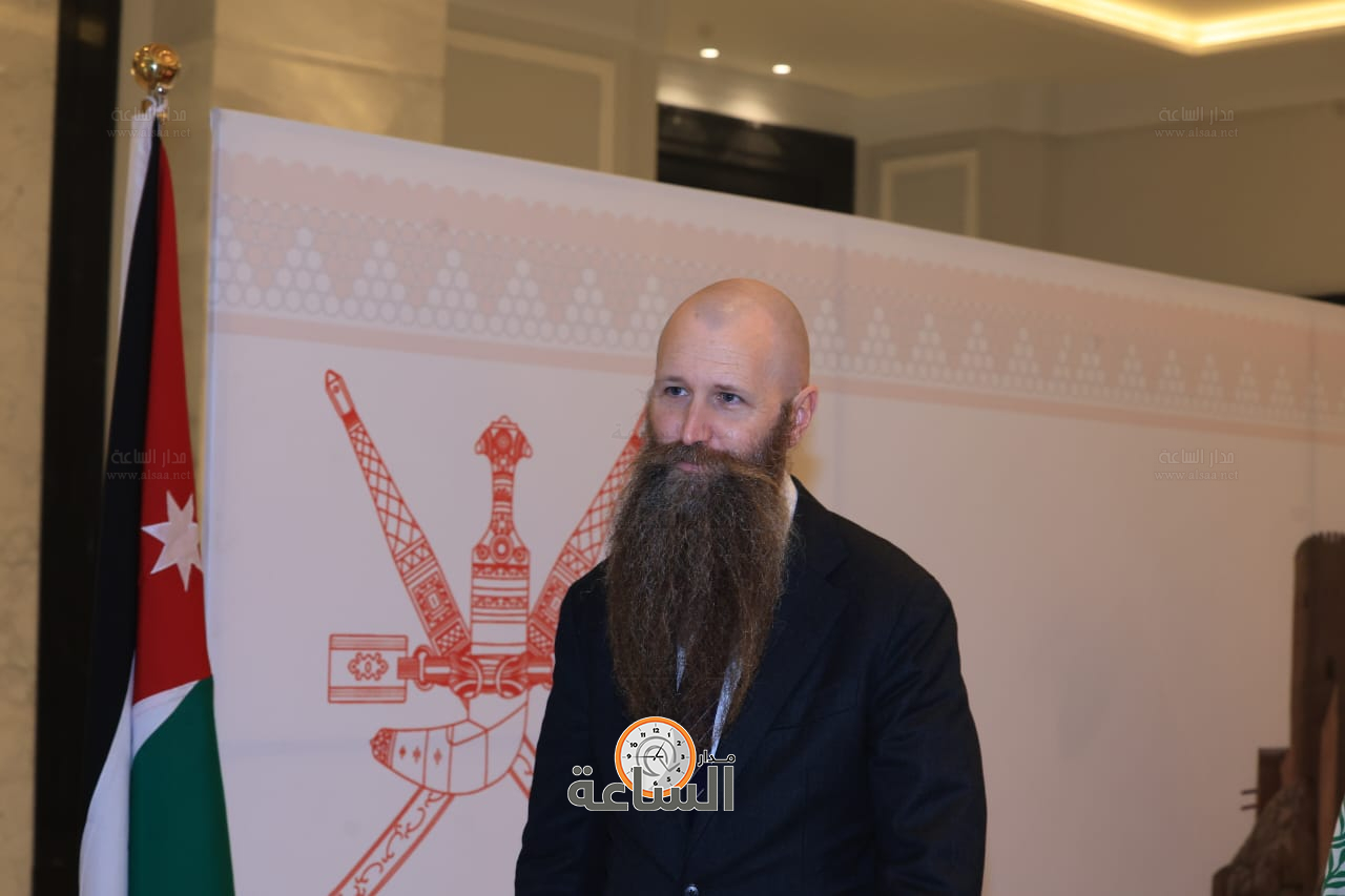 Madar Al-Saa Images 0.33864986906947026