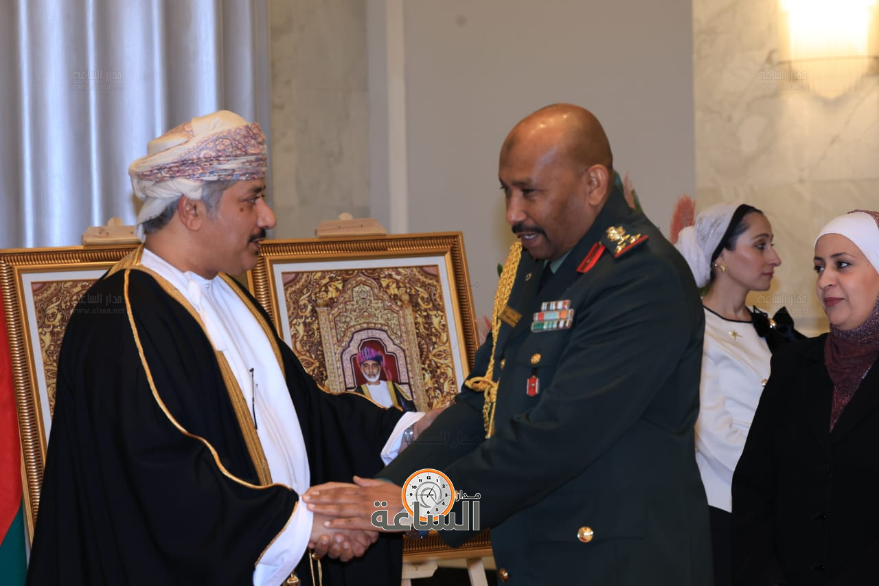 Madar Al-Saa Images 0.9501787184850674