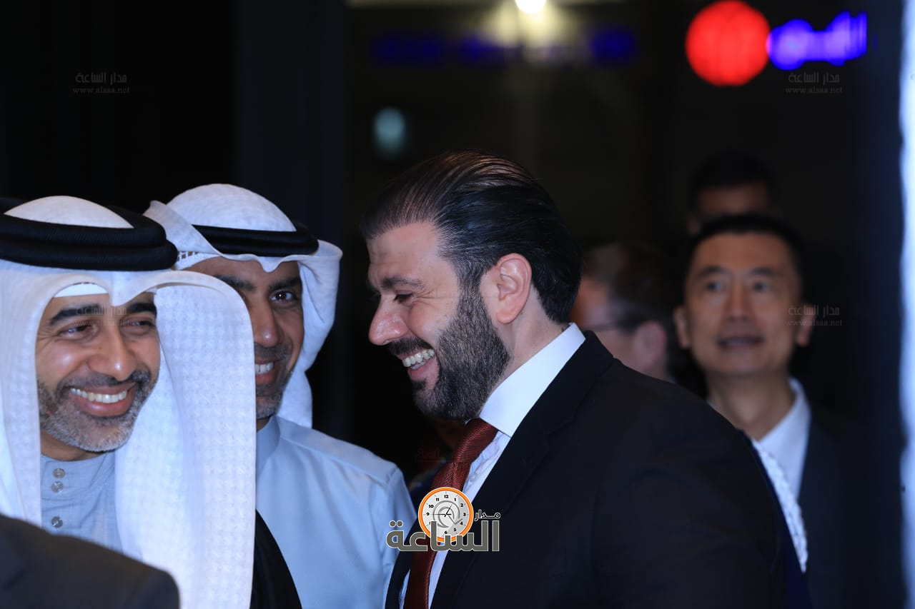 Madar Al-Saa Images 0.9668549033923889