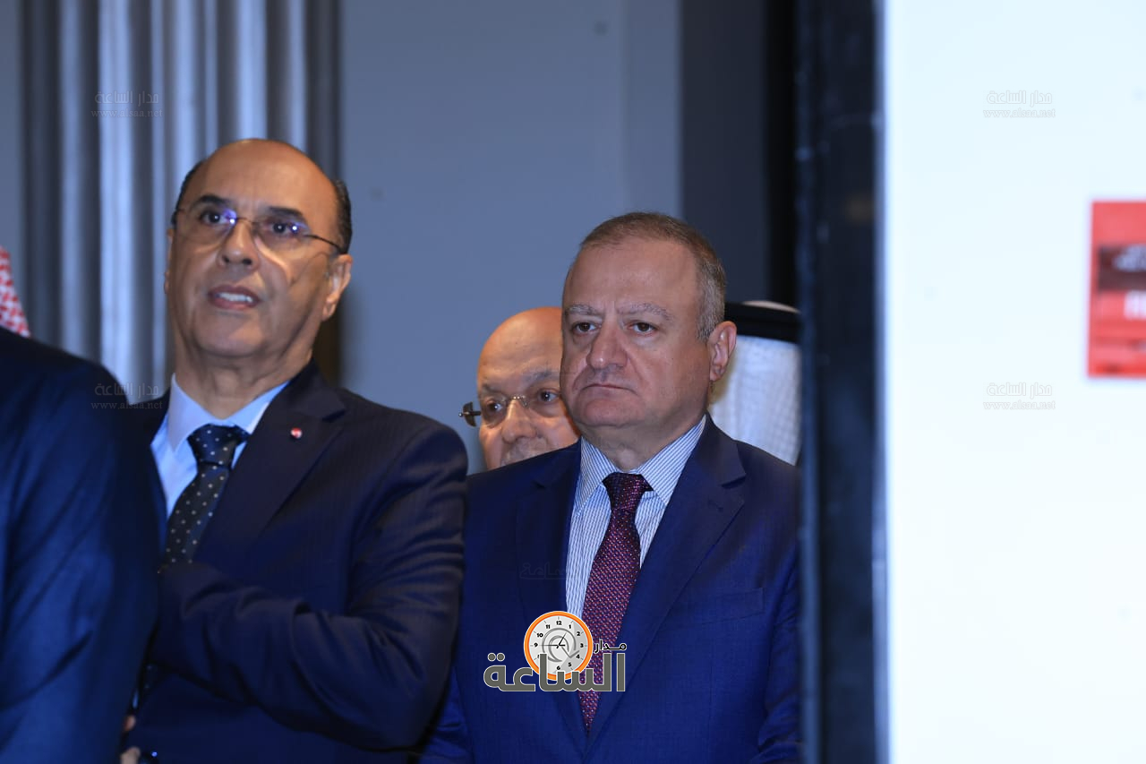 Madar Al-Saa Images 0.14836933434887334