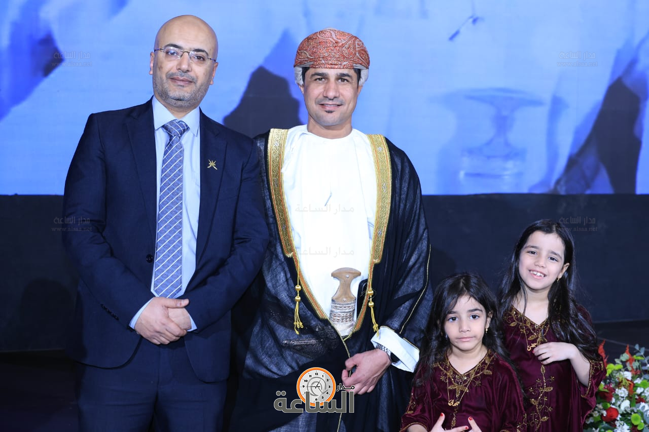 Madar Al-Saa Images 0.7927198961416659