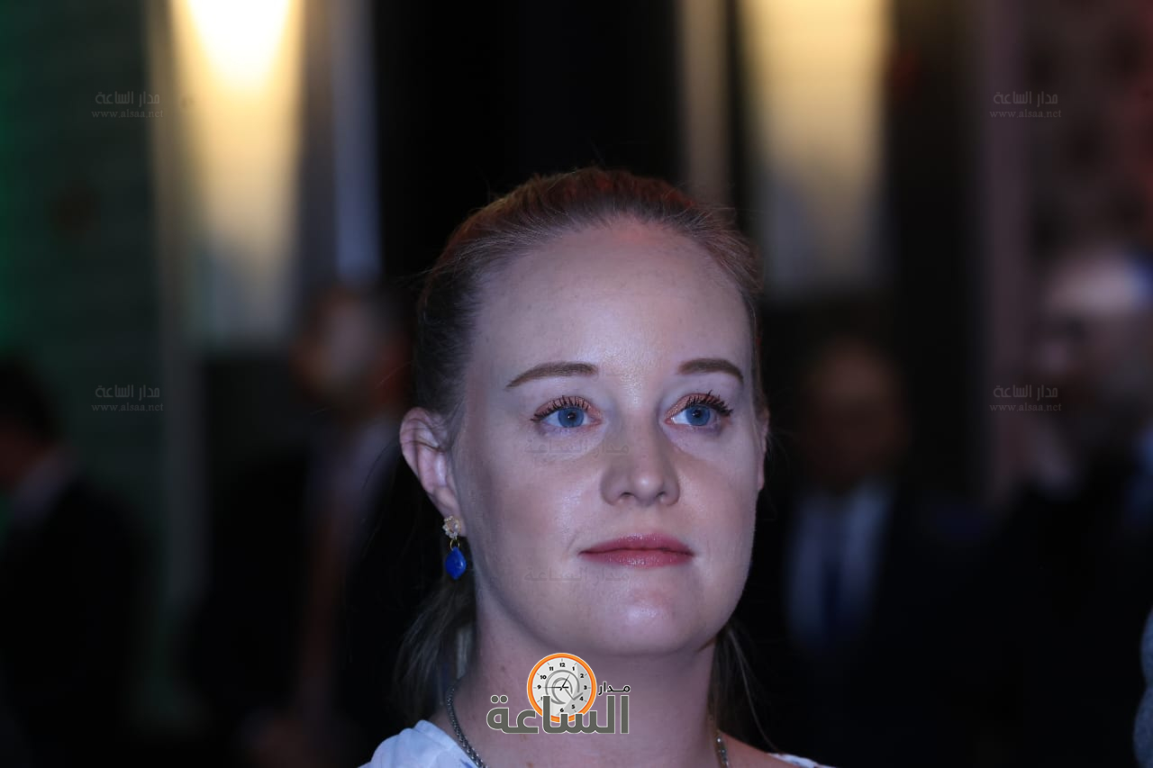 Madar Al-Saa Images 0.8583984558457274