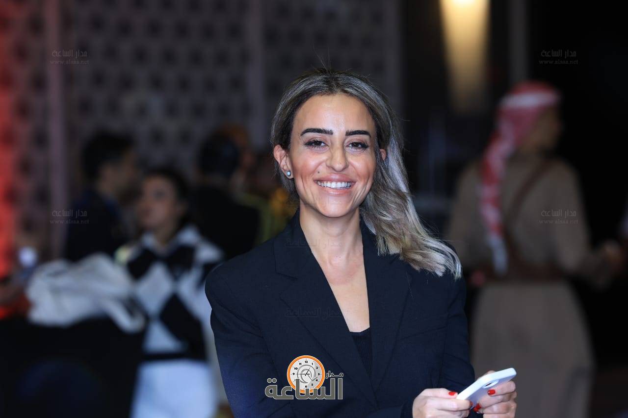 Madar Al-Saa Images 0.4615137337568407