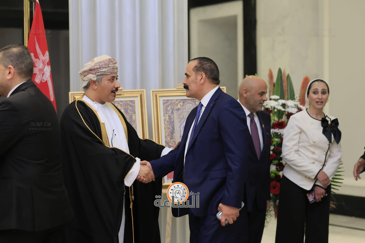 Madar Al-Saa Images 0.8178143157567428