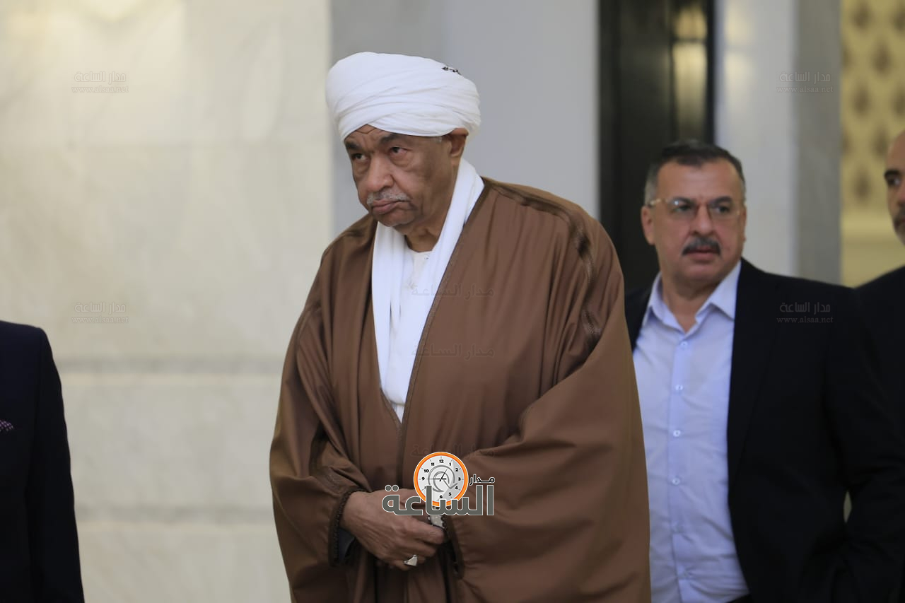 Madar Al-Saa Images 0.3229790104869914